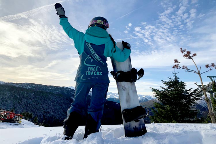 Snowboard lessons at Baqueira Beret